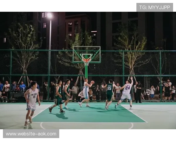 新余工BA篮球赛观众近2000人，钢铁防线成逆转经典