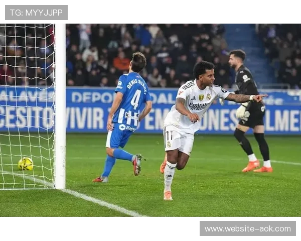 姆巴佩勺子点球致敬队友,皇马更衣室氛围改善 姆巴佩勺子点球致敬队友,皇马更衣室氛围改善