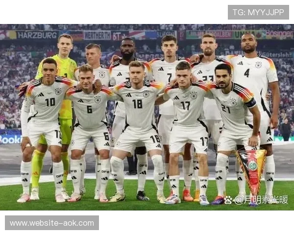 穆西亚拉欧冠连续6场参与进球,新一代前腰重新定义 穆西亚拉欧冠连续6场参与进球,新一代前腰重新定义